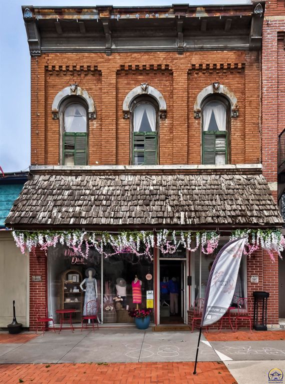 405 New York Ave, Holton, KS 66436