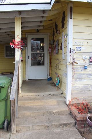 2006 20th Street, Mineral Wells, TX 76067