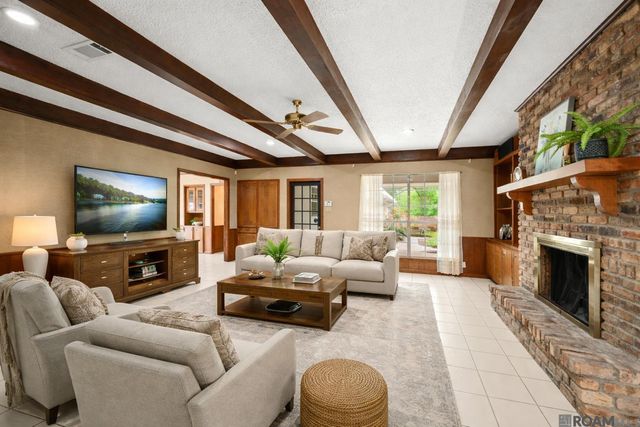 12101 Lake Ladare Ave, Baton Rouge, LA 70816