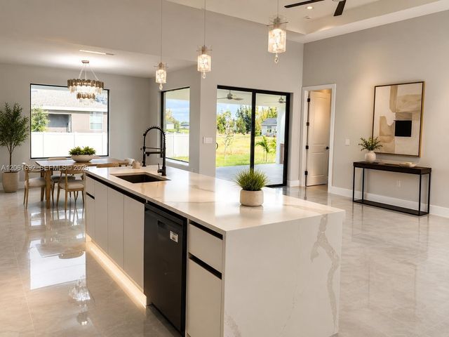 2145 El Dorado Boulevard N, Cape Coral, FL 33993
