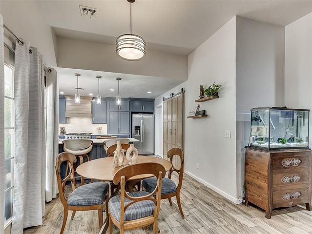 701 S Greengate Drive, Yukon, OK 73099