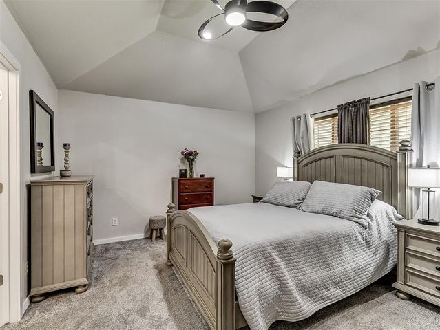 701 S Greengate Drive, Yukon, OK 73099
