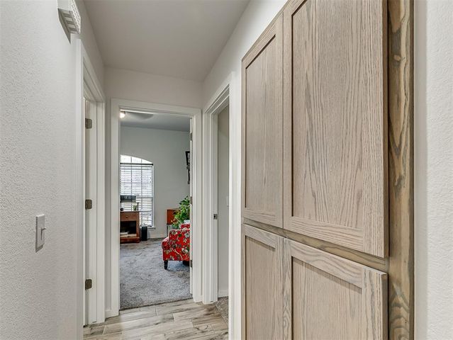 701 S Greengate Drive, Yukon, OK 73099
