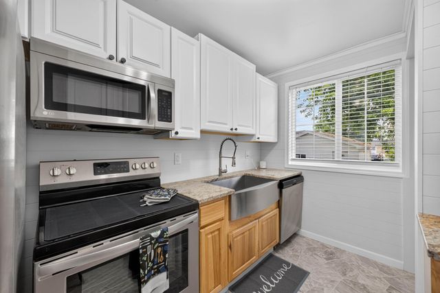 1617 15TH Avenue, Council Bluffs, IA 51501