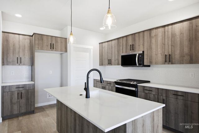 1436 W Braden Dr, Meridian, ID 83642