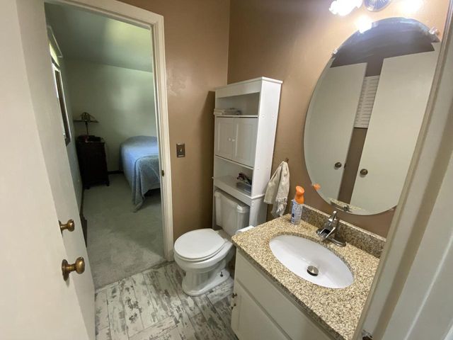 4914 Twin Elms DRIVE, Racine, WI 53406