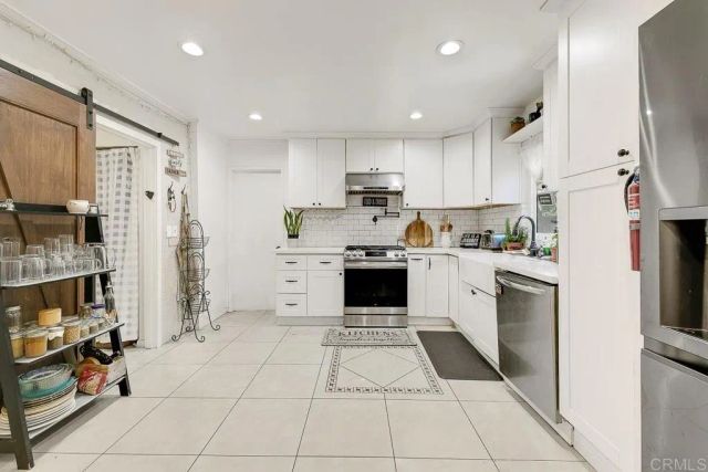 4592 Ellenwood Drive, Los Angeles, CA 90041