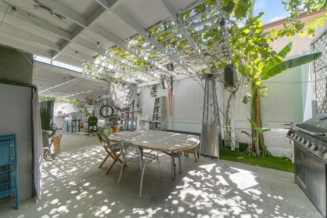 4592 Ellenwood Drive, Los Angeles, CA 90041