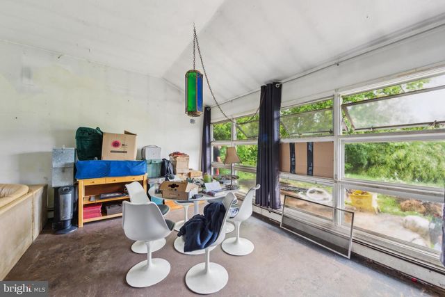 2 AUGUSTA DR, Newark, DE 19713