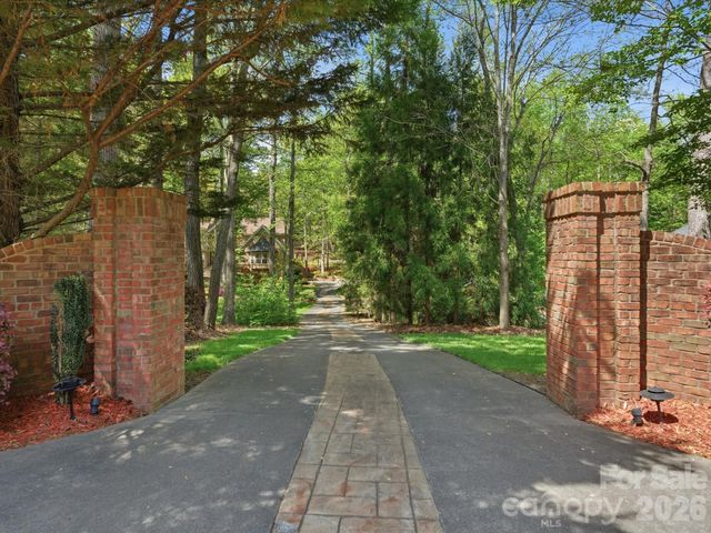 809 Savile Lane, Fort Mill, SC 29715