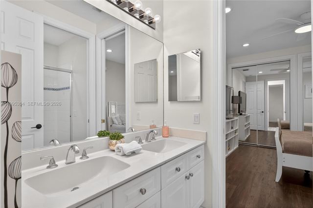 1396 Victoria Isle Dr, Weston, FL 33327