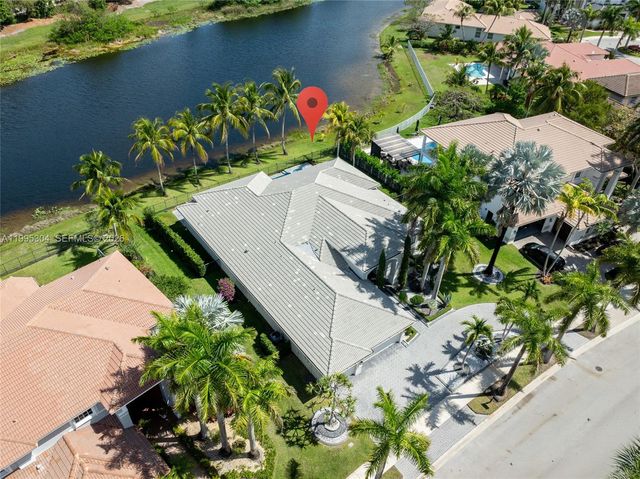 1396 Victoria Isle Dr, Weston, FL 33327