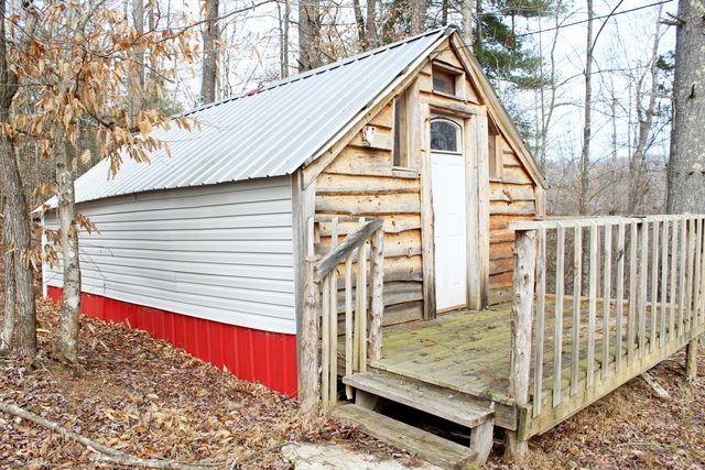 1036 Jesse Sears Road, Somerset, KY 42501