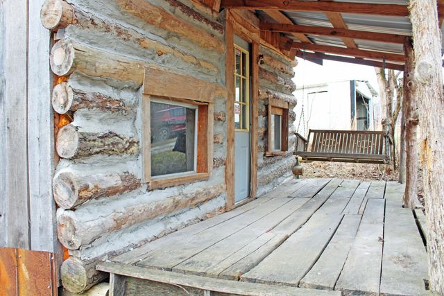 1036 Jesse Sears Road, Somerset, KY 42501