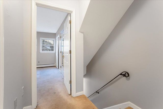 90 Golfview Drive, Manchester, NH 03102