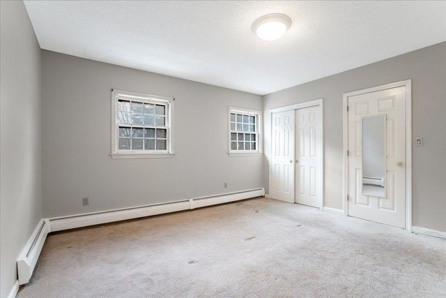 90 Golfview Drive, Manchester, NH 03102