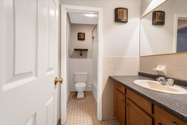 90 Golfview Drive, Manchester, NH 03102