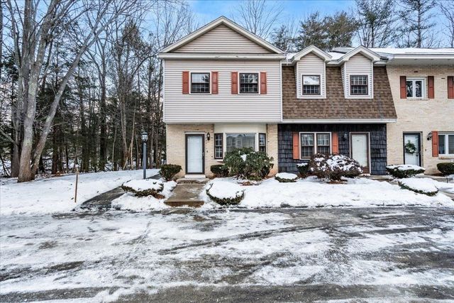 90 Golfview Drive, Manchester, NH 03102