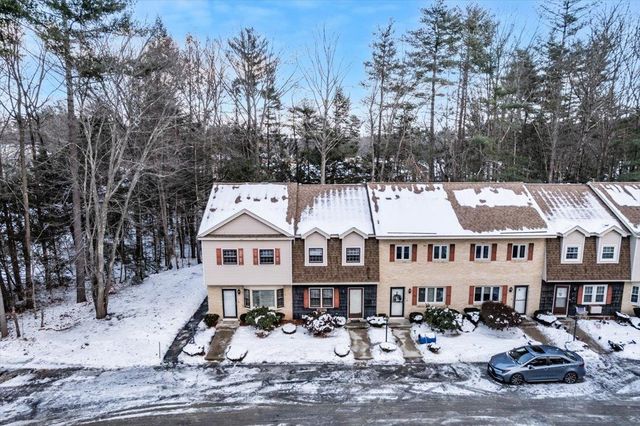 90 Golfview Drive, Manchester, NH 03102