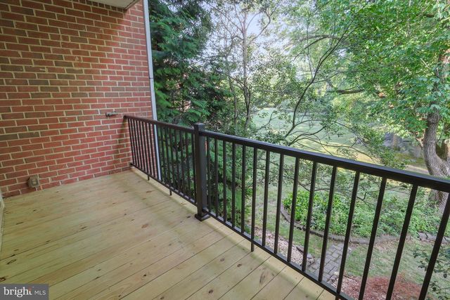 8 MALLOW PL, Wilmington, DE 19810