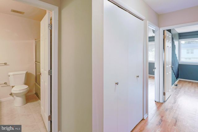 8 MALLOW PL, Wilmington, DE 19810