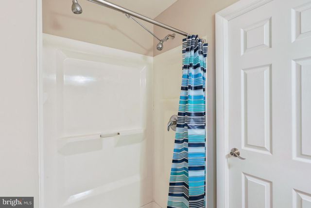 8 MALLOW PL, Wilmington, DE 19810