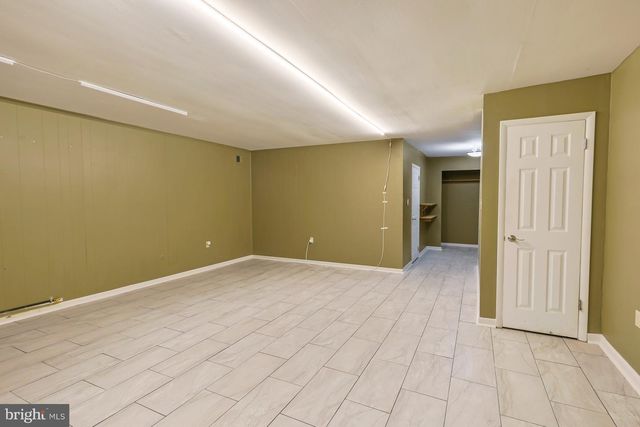 8 MALLOW PL, Wilmington, DE 19810