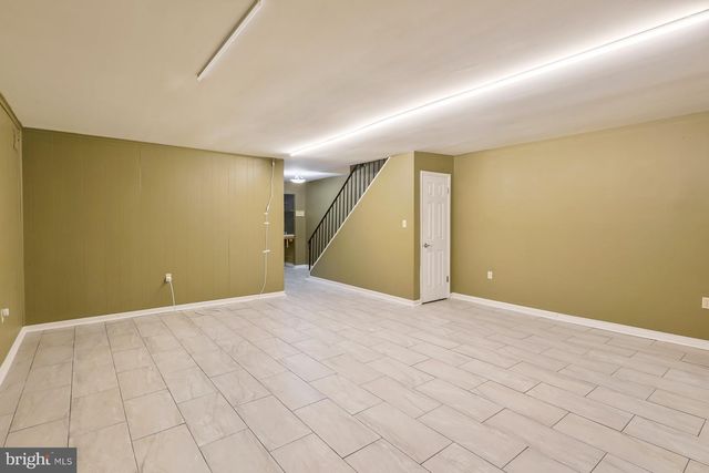 8 MALLOW PL, Wilmington, DE 19810