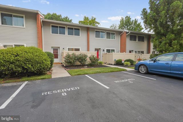 8 MALLOW PL, Wilmington, DE 19810