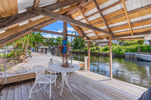 516 NE 6th Ave, Deerfield Beach, FL 33441