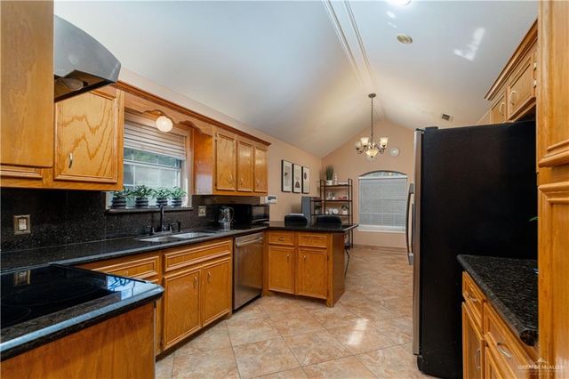 513 E Shasta Avenue, Mcallen, TX 78504