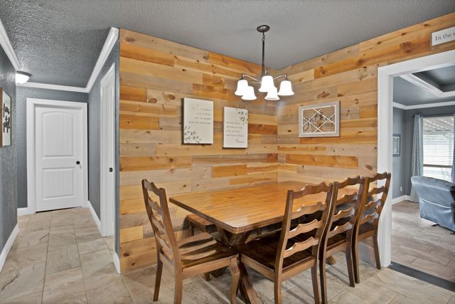 184 Wildflower Trail, Weatherford, TX 76087