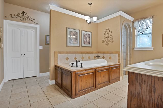 184 Wildflower Trail, Weatherford, TX 76087