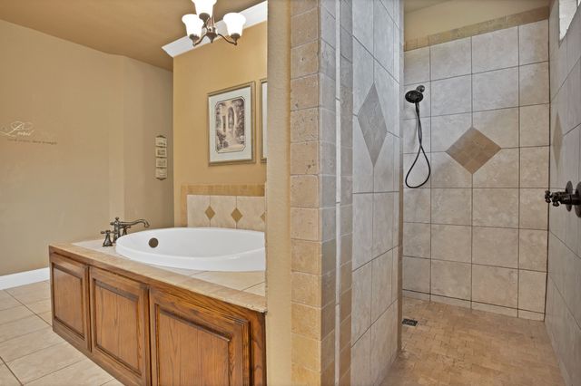 184 Wildflower Trail, Weatherford, TX 76087