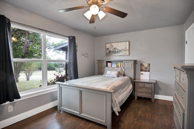 184 Wildflower Trail, Weatherford, TX 76087