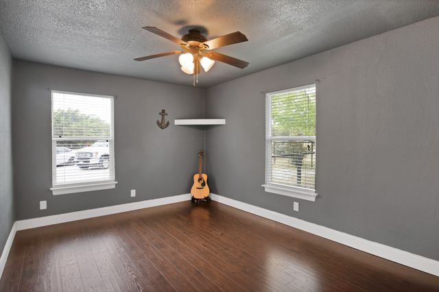 184 Wildflower Trail, Weatherford, TX 76087