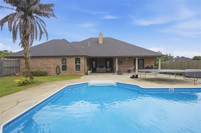 1335 Kildeer Street, Sulphur, LA 70663