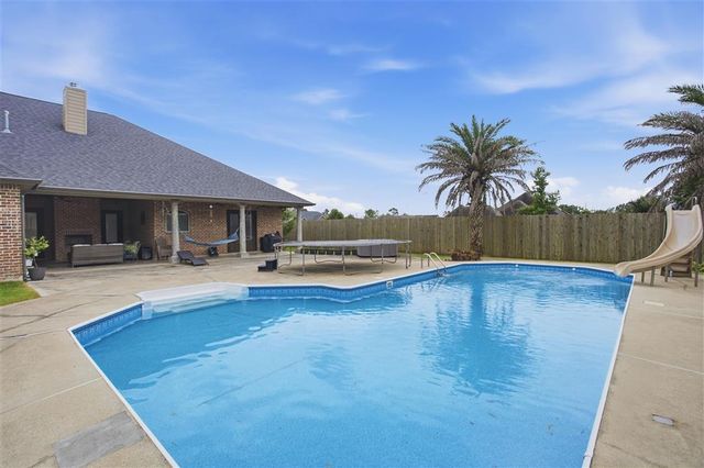 1335 Kildeer Street, Sulphur, LA 70663