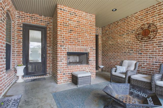 1335 Kildeer Street, Sulphur, LA 70663