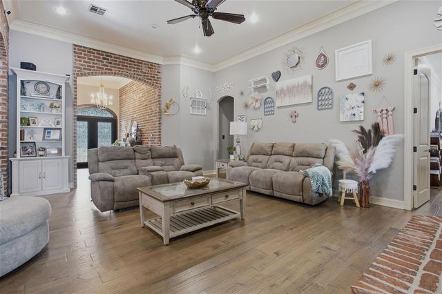 1335 Kildeer Street, Sulphur, LA 70663