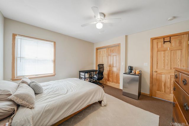 45 Cobalt Lane, Westbury, NY 11590