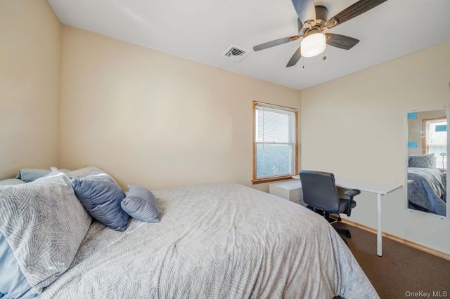 45 Cobalt Lane, Westbury, NY 11590