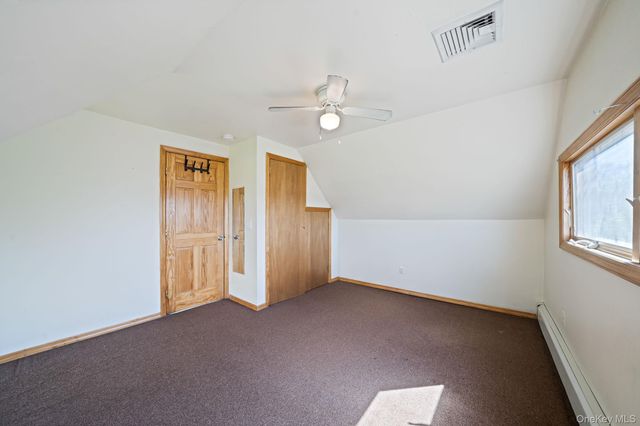 45 Cobalt Lane, Westbury, NY 11590