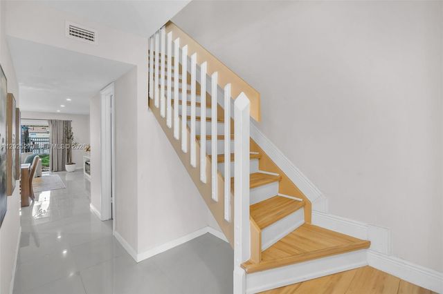9764 NW 14th St 23, Coral Springs, FL 33071