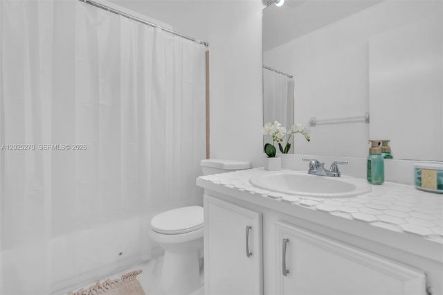 9764 NW 14th St 23, Coral Springs, FL 33071