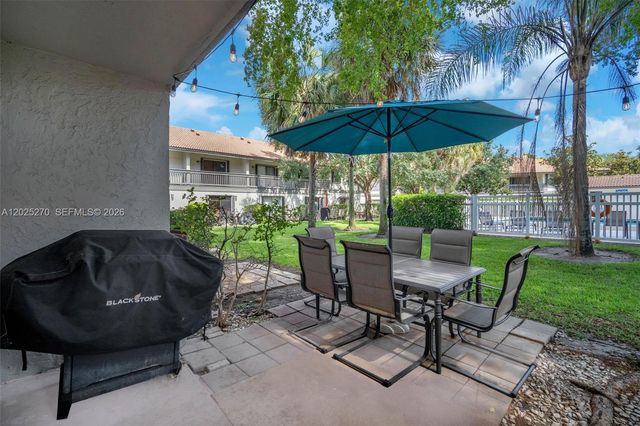 9764 NW 14th St 23, Coral Springs, FL 33071