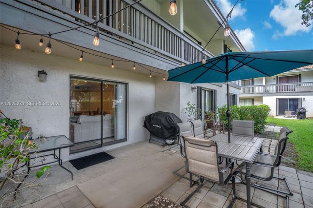 9764 NW 14th St 23, Coral Springs, FL 33071