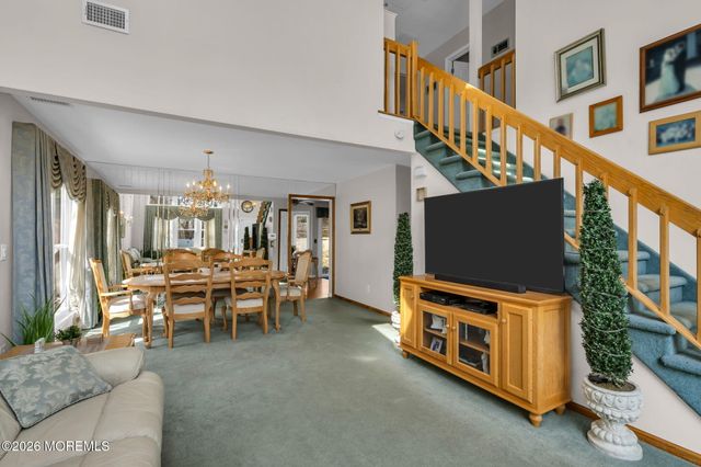 73 Heritage Drive, Howell, NJ 07731