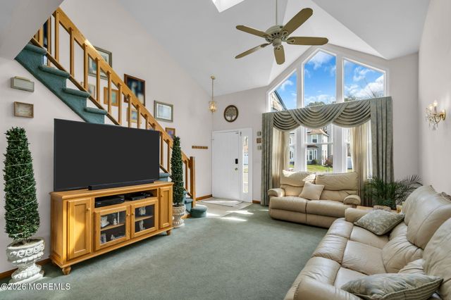 73 Heritage Drive, Howell, NJ 07731