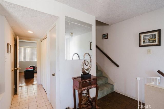 608 Hawthorne Street C, Glendale, CA 91204